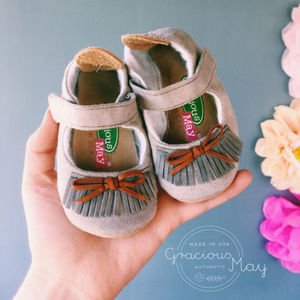 Gracious May Baby Girl Shoes Moccasins Gray Size 2